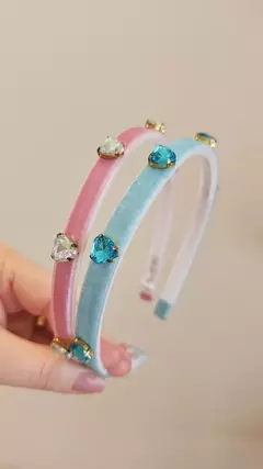Tiara Pedraria Coração - comprar online