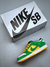 Nike SB Dunk Low "Joe Strummer" na internet