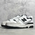 New Balance 550 White and Black na internet