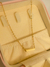 Choker Detalhe Cano Retangular na internet