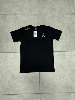 REMERA JORDAN BORD