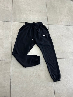 CONJUNTO NIKE HERMA