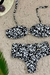 CONJUNTO BIQUÍNI SUTIÃ TOMARA QUE CAIA COM DETALHE EM ARGOLA DOURADA E CALCINHA hOT PANTS COM CINTO E ARGOLA EM METAL DOURADA na internet