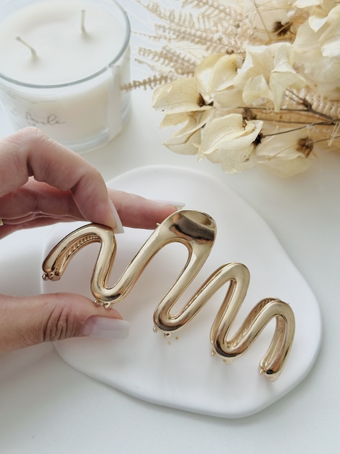 Presilha Ondas - Folheada Ouro 18K e Prata 925