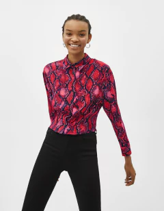 CAMISA BERSHKA SNAKE PRINT - tienda online