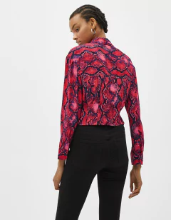 CAMISA BERSHKA SNAKE PRINT - comprar online