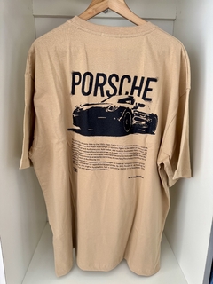 Remera Porche Brown