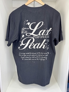 Remera Last