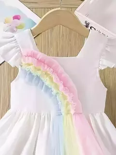 Vestido de Princesa con Malla Arcoíris y Mangas de Mariposa - comprar en línea
