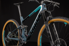 INVICTUS FACTORY 2023 - GiraBike