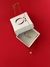 Anillo medio sin fin con cubic redondo central