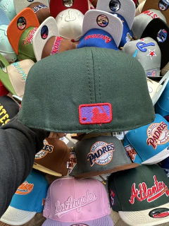 GORRAS EXCLUSIVAS | CERRADAS - MANYESTYLES