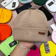 BULTO ROCKY LISO DE BEBE COLORES SURTIDOS en internet