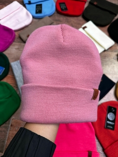 BULTO DE ROCKY LISO PREMIUM COLORES SURTIDOS - comprar online