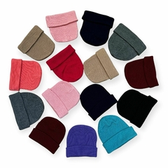 BULTO DE BEANIE PUNTO INGLES COLORES SURTIDOS