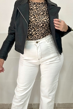 JEANS RECTO (JEGR) en internet