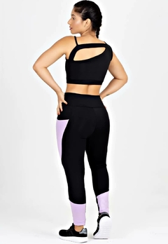 Metamorfose Cropped Detalhe Nas Costas + Calça Legging Com Detalhe Lateral + Bolso Lilás Conjunto | REF: MTF18 - Fit & Move