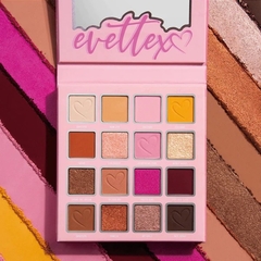 Beauty Creations - Evettexo Eyes On Me - Paleta De Sombras
