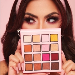 Beauty Creations - Evettexo Eyes On Me - Paleta De Sombras - comprar en línea