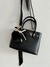 Bolso KENNY - Negro c/pompón. en internet