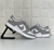 Nike Dunk SB cinza na internet