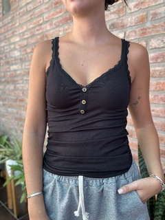 Musculosa básica botones - comprar online