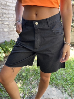 Bermuda negra