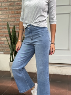 Wide leg azul claro en internet