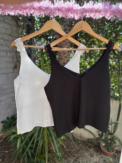 Musculosa broderie