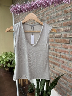Musculosa brillosa - comprar online