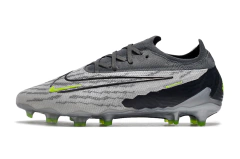 Chuteira Nike Phantom GX Pro Campo