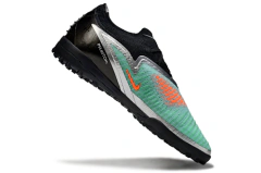 Nike Phantom GX III Elite TF na internet