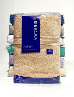 Imagen de Juego de toalla y Toallón arcoíris 500 gr PVC