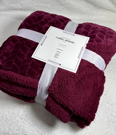 MANTA TEXTURADA CON CORDERITO - tienda online