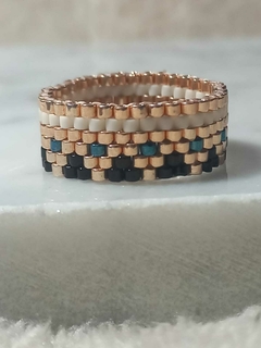 Anillo REY, realizado con cuentas de vidrio japonesas originales