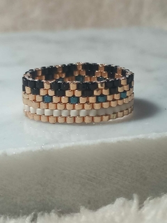 Anillo REY, realizado con cuentas de vidrio japonesas originales - comprar online
