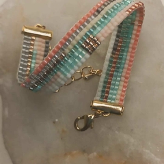 Pulsera ANA, diseñada con cuentas de vidrio, cierres bañados en oro - comprar online