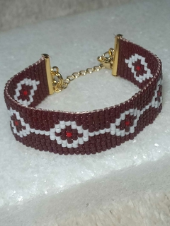 PULSERA REALIZADA CON CUENTAS DE VIDRIO JAPONESAS ORIGINALES, TERMINACIONES BAÑADAS EN ORO en internet