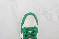 NIKE DUNK LOW SE LOTERRY na internet