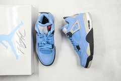 AIR JORDAN 4 UNIVERSITY BLUE na internet
