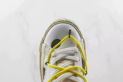 OFF-WHITE X NIKE BLAZER LOW UNIVERSITY RED na internet