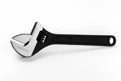 LLAVE AJUSTABLE DE 15" HAMILTON