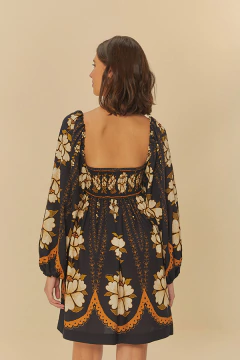 vestido curto flor bordada Farm 337467 na internet