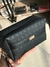 Necessarie couro lis