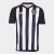 Camisa masculina do Atlético Mineiro, modelo 25/26, com listras pretas e brancas e detalhes em dourado.