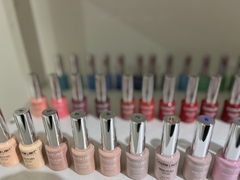 ESMALTES SEMIPERMANENTES - comprar online