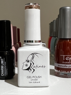 GEL POLISH - NAILS