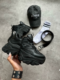 TRICKS SHOES CURVA