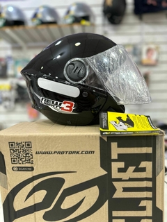 Casco negro brillante