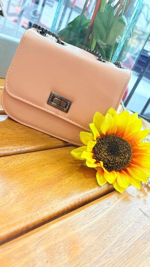 Bolsa Evelyn pequena com alça de corrente- - comprar online